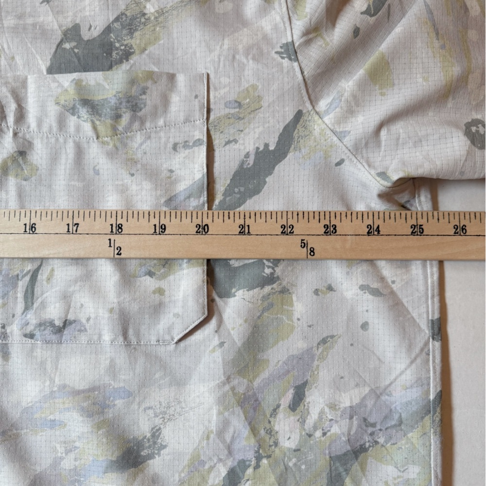 Lululemon Airing Easy Camp Collar Shirt Short Sleeve Lightweight Men Size XL - Picture 9 of 9